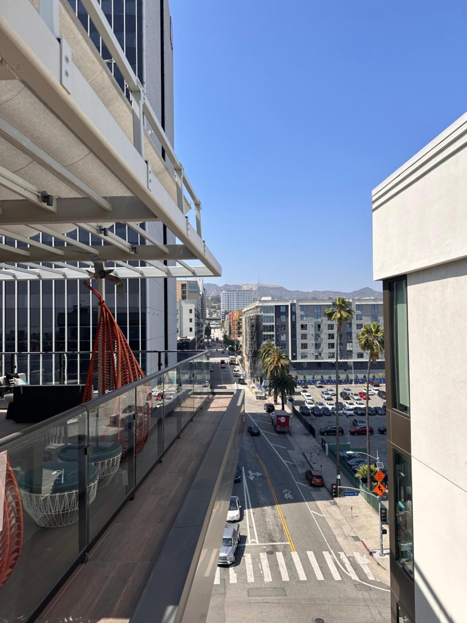 Wallace Luxurious Los Angeles Exterior photo