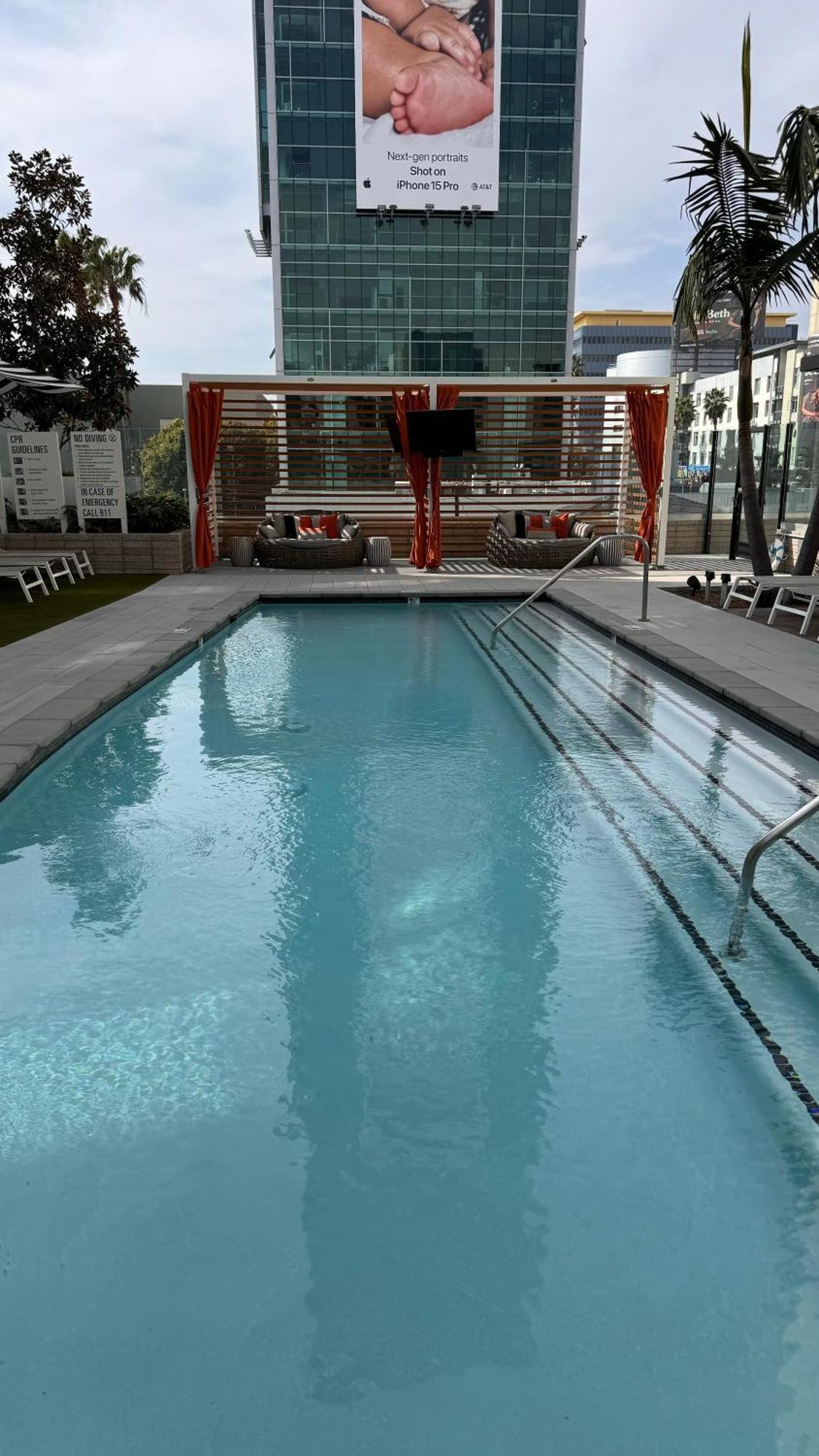 Wallace Luxurious Los Angeles Exterior photo